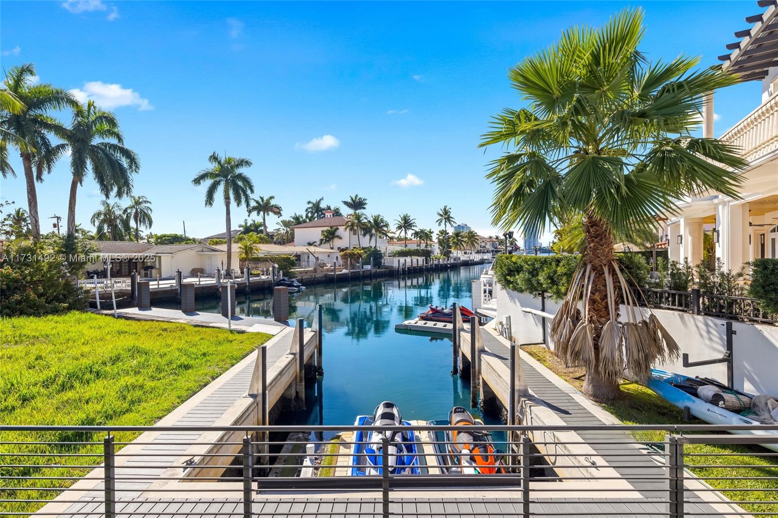 EASTERN SHORES 1ST ADDN - Residential