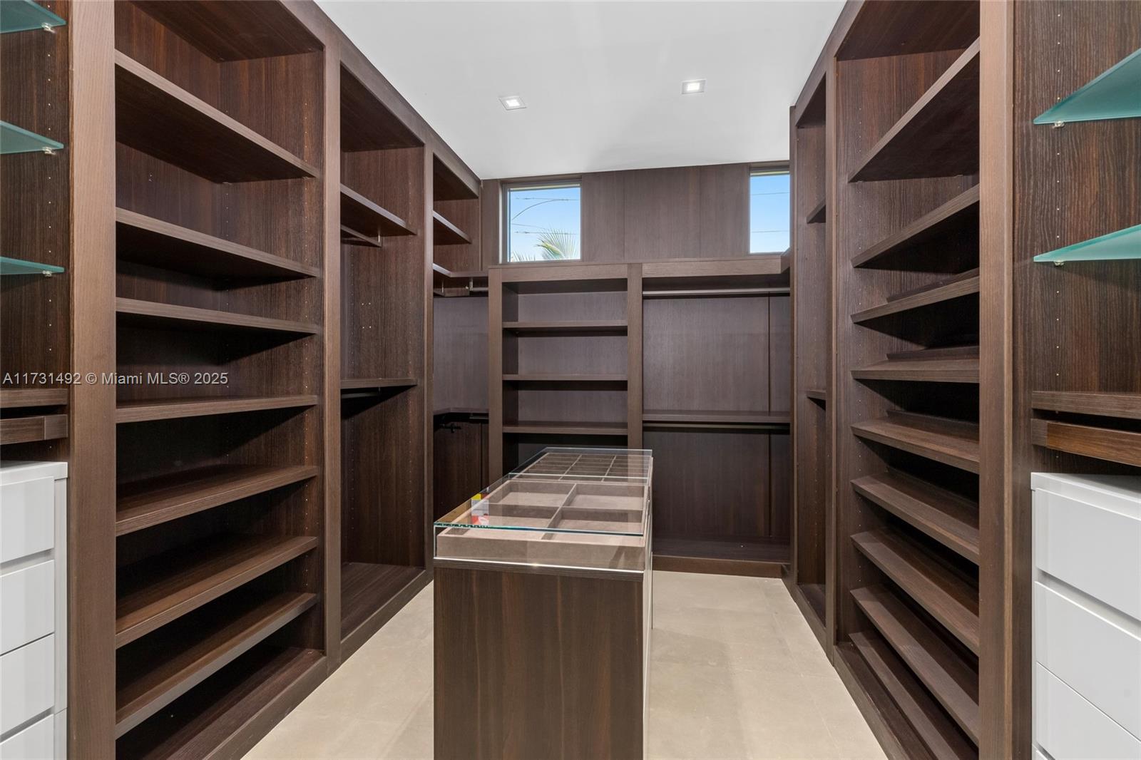 EASTERN SHORES 1ST ADDN - Residential