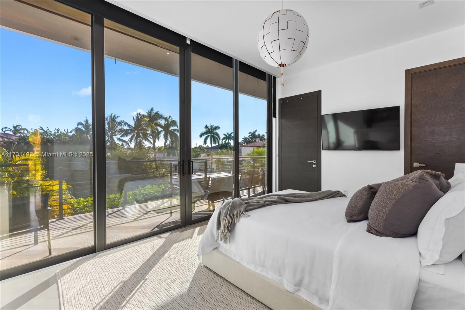 EASTERN SHORES 1ST ADDN - Residential