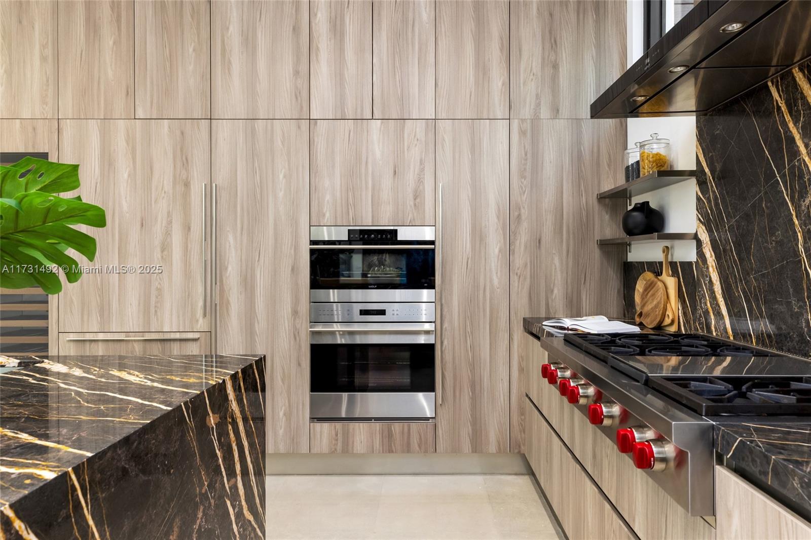 EASTERN SHORES 1ST ADDN - Residential