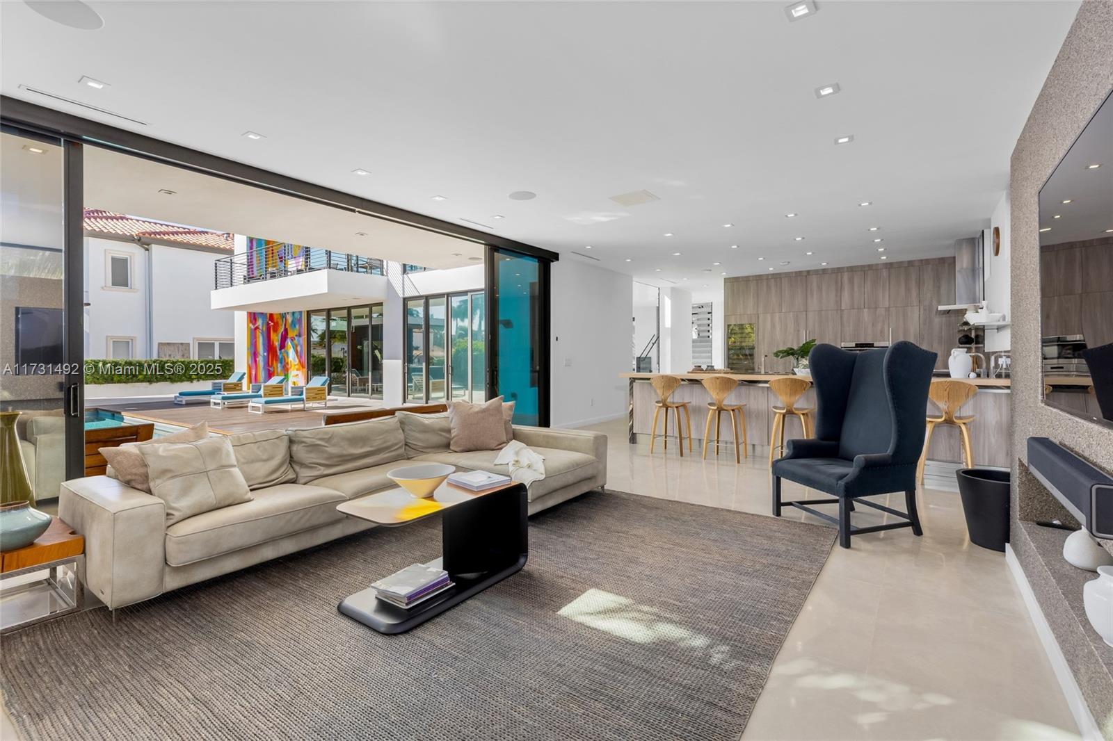 EASTERN SHORES 1ST ADDN - Residential