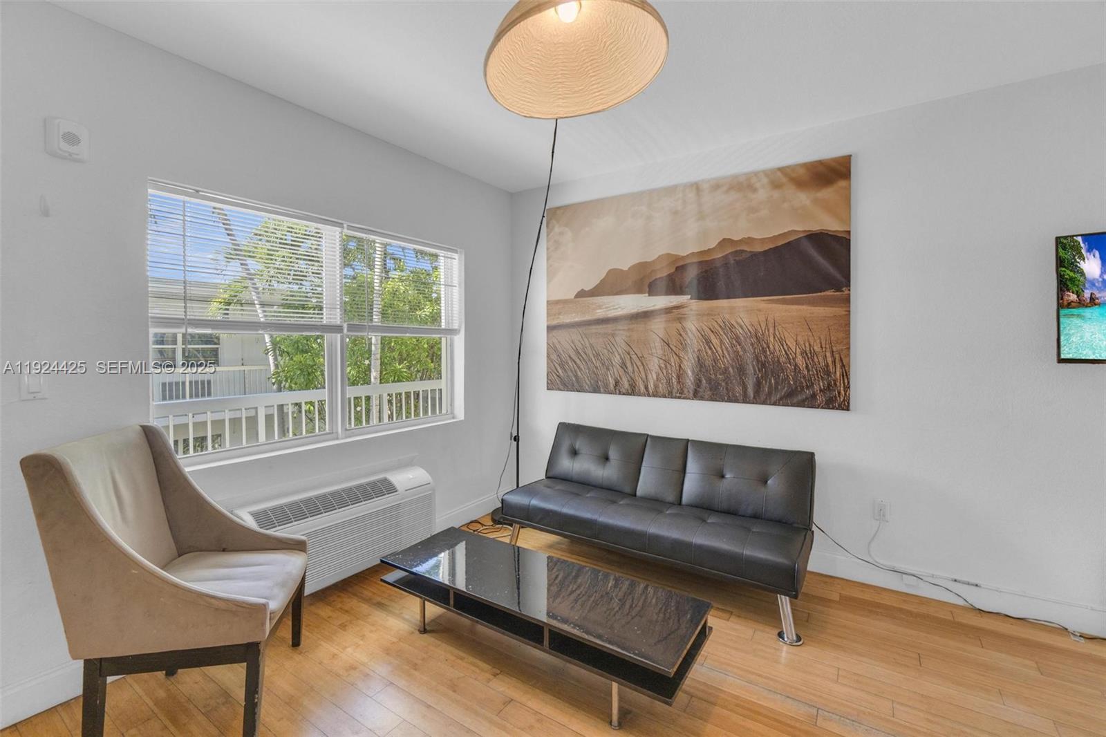 THE LOFTS AT TATUM CONDO - Residential