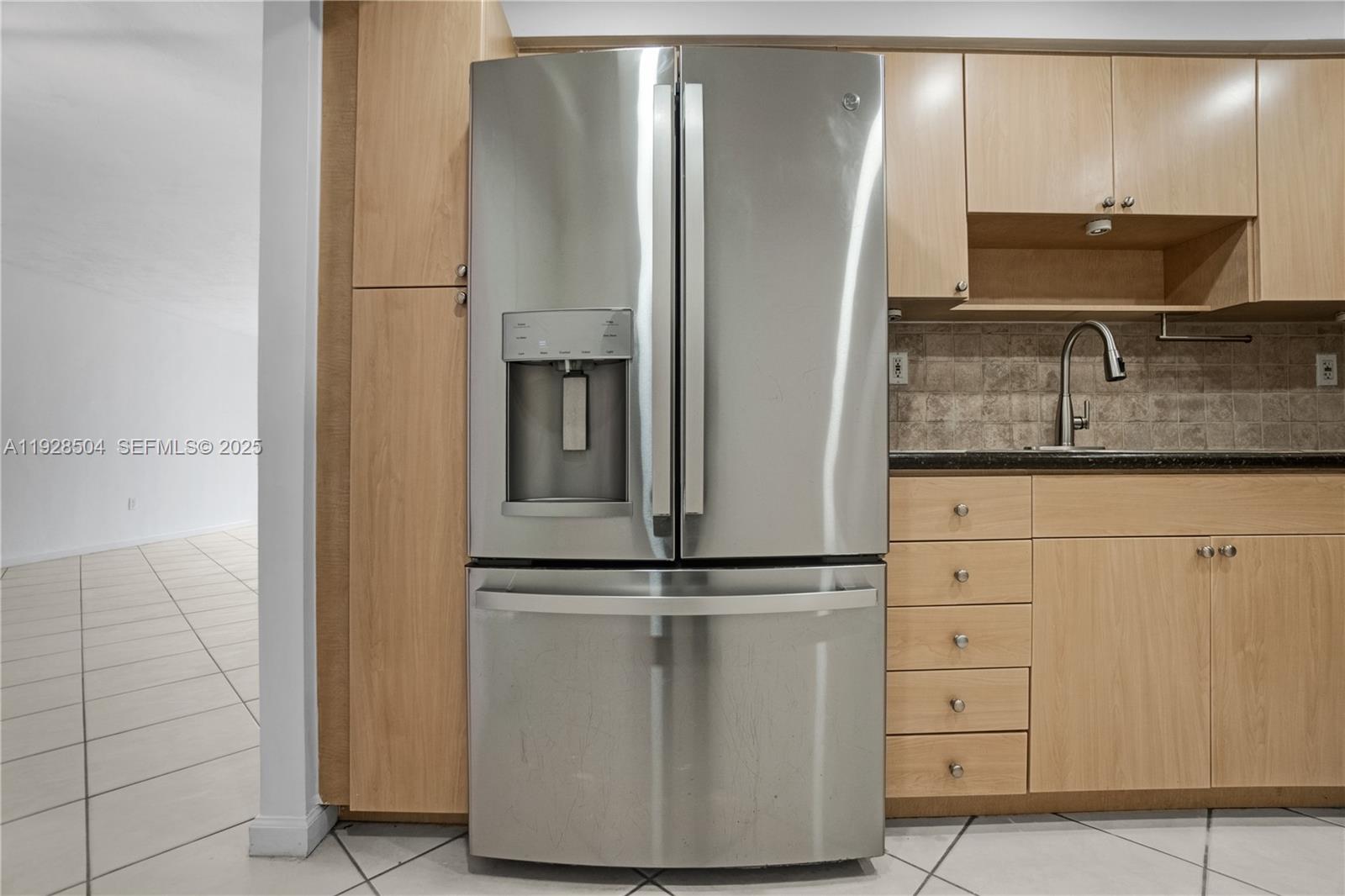 ISLAND POINTE CONDO - Residential Lease