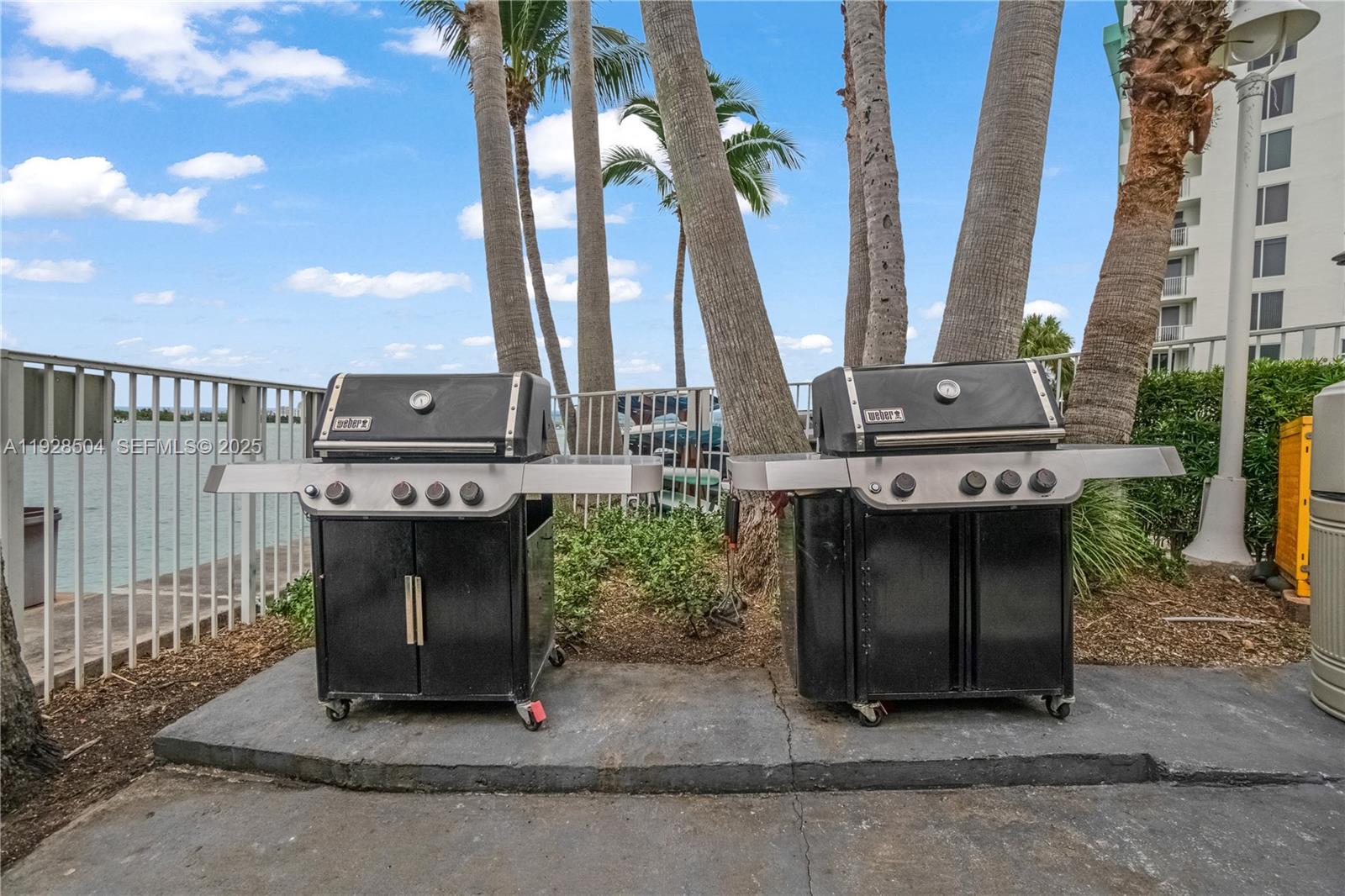 ISLAND POINTE CONDO - Residential Lease