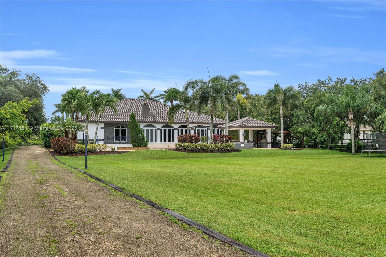 EVERGLADES SUGAR & LAND C - Residential