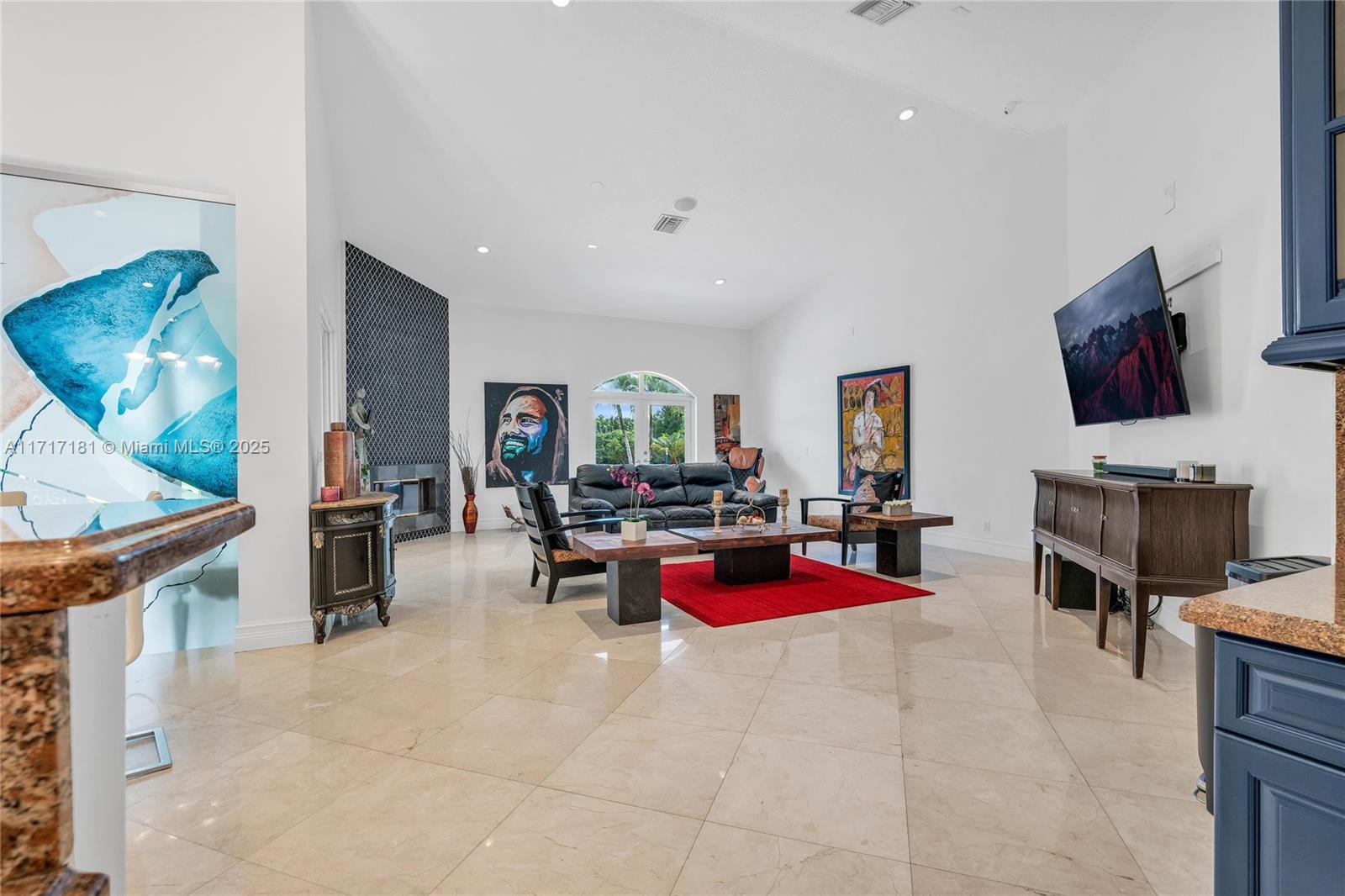 EVERGLADES SUGAR & LAND C - Residential