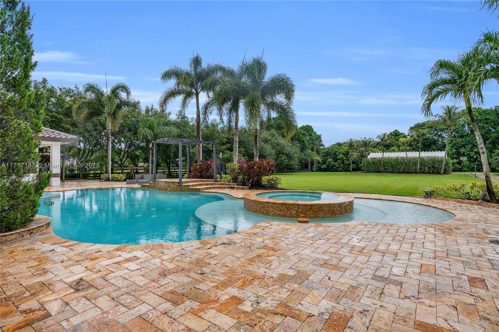EVERGLADES SUGAR & LAND C - Residential
