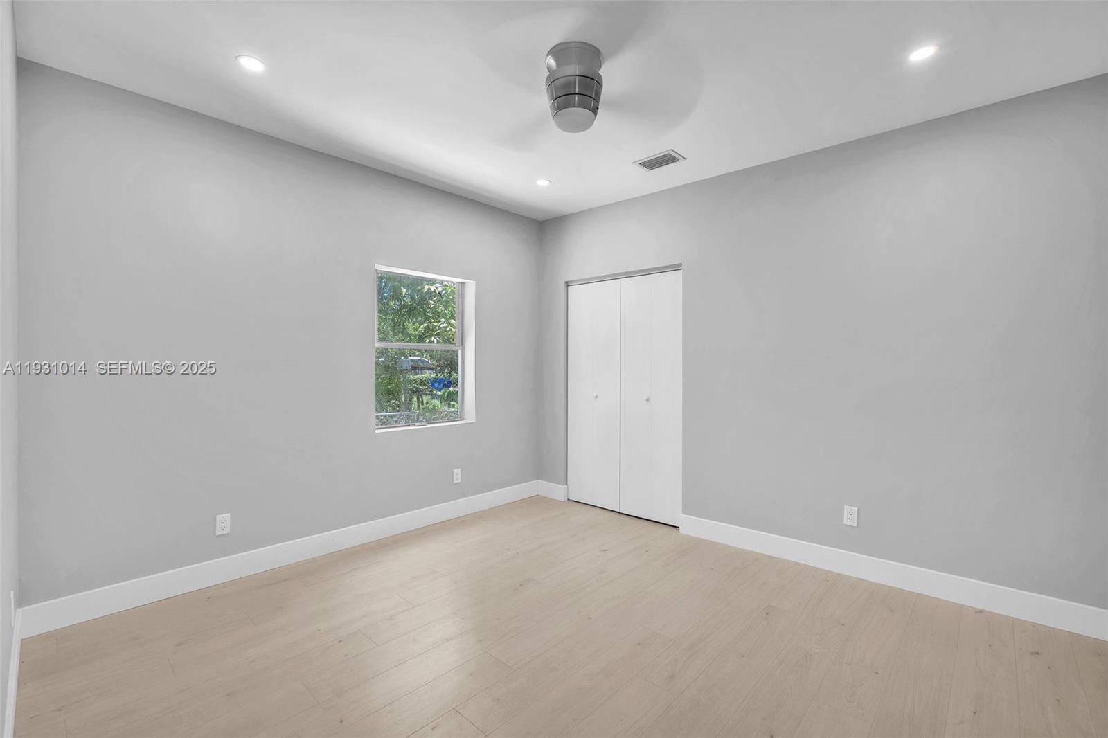 COLLEGE PARK - Residential Income