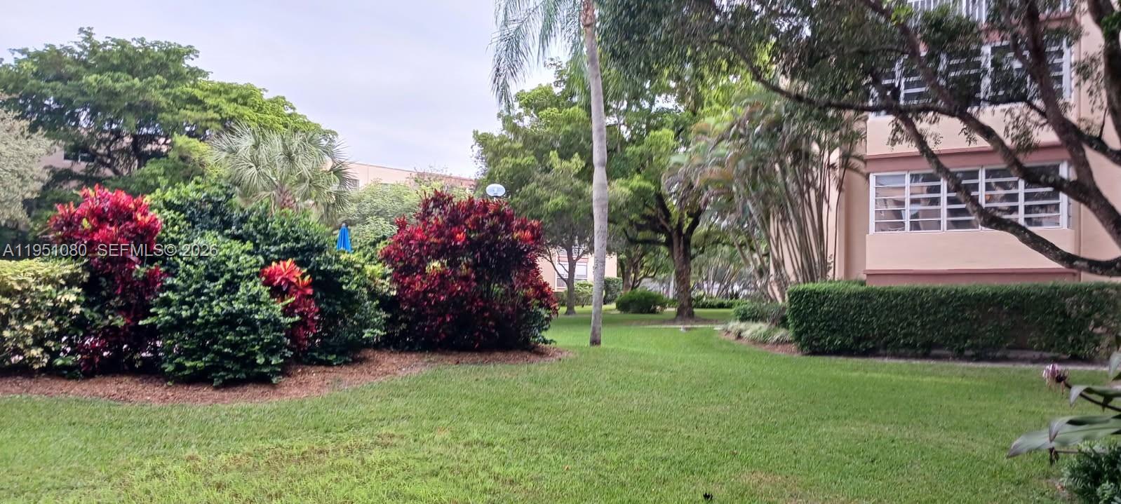 PLANTATION TERRACE CONDO - Residential