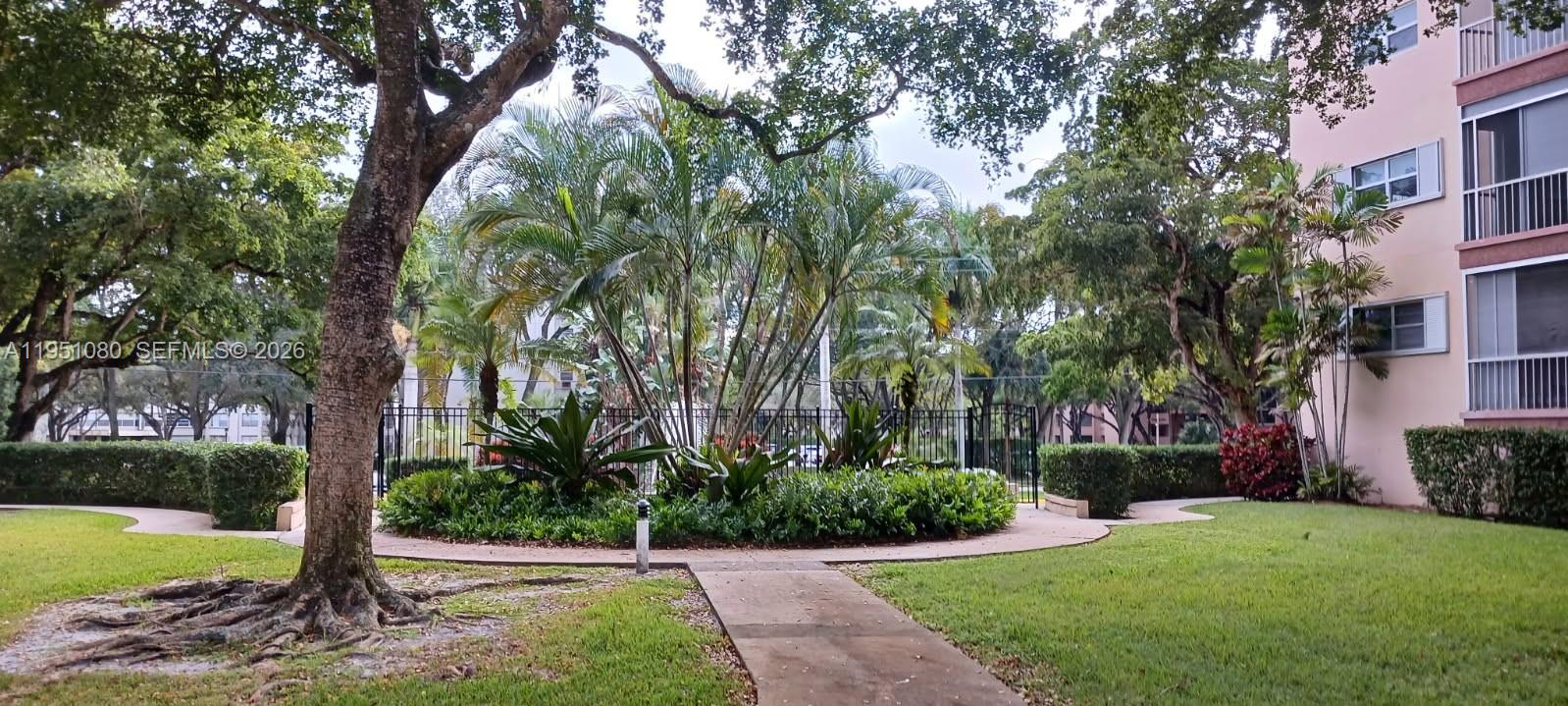 PLANTATION TERRACE CONDO - Residential