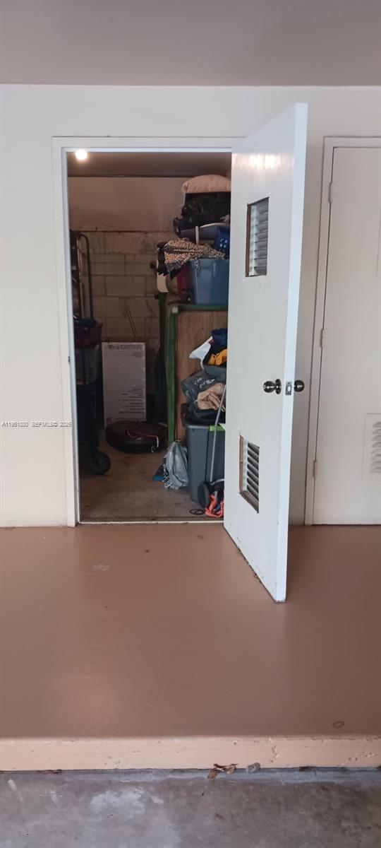 PLANTATION TERRACE CONDO - Residential