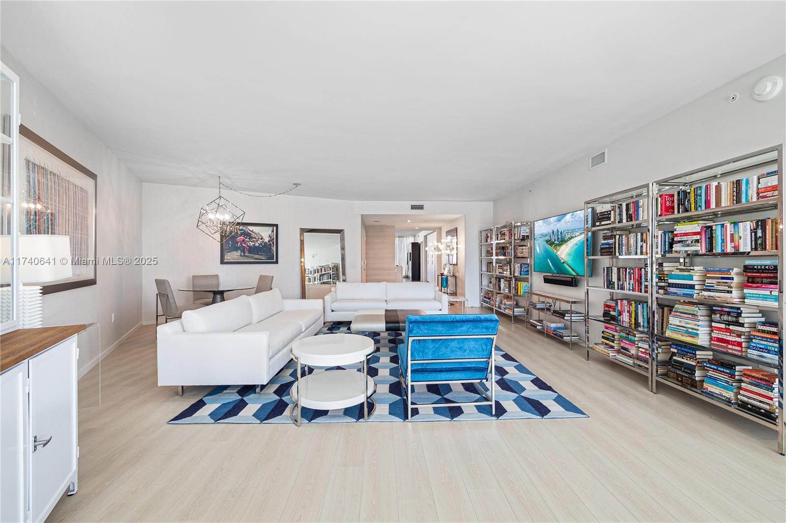 1 Collins Ave 304