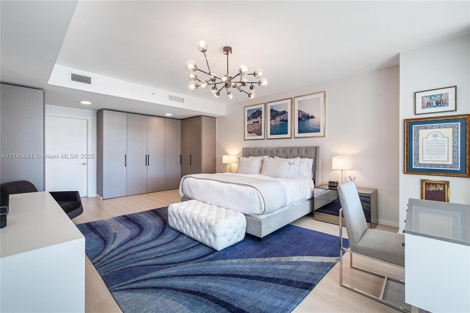 ONE OCEAN CONDO - Residential