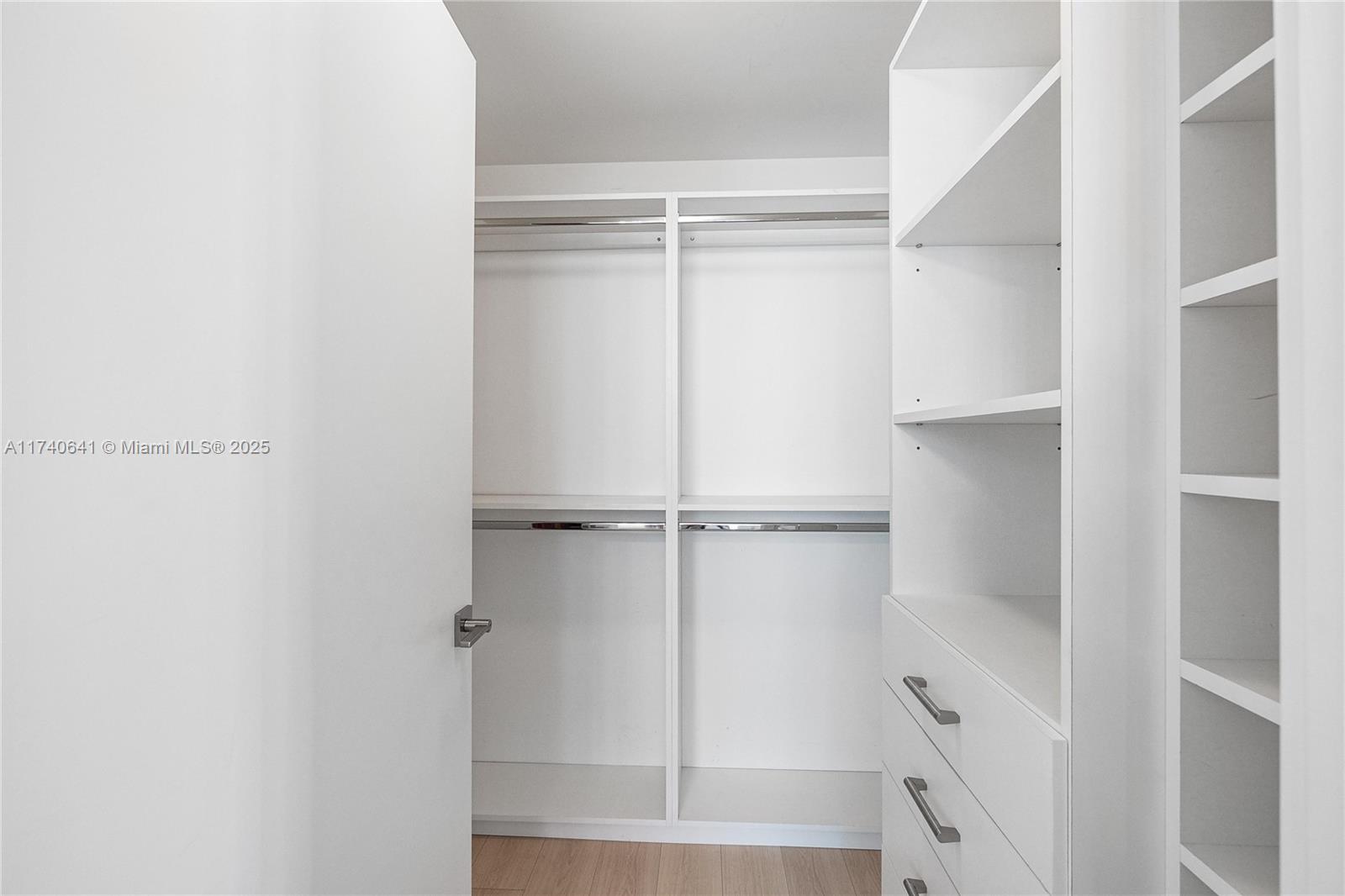 ONE OCEAN CONDO - Residential