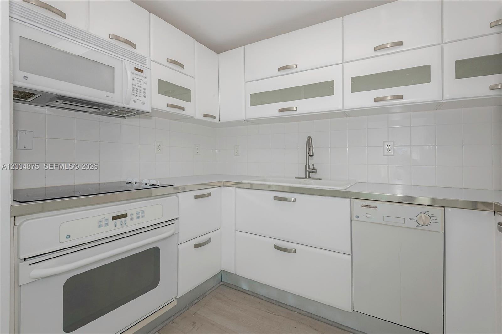 6580 Indian Creek Dr 310