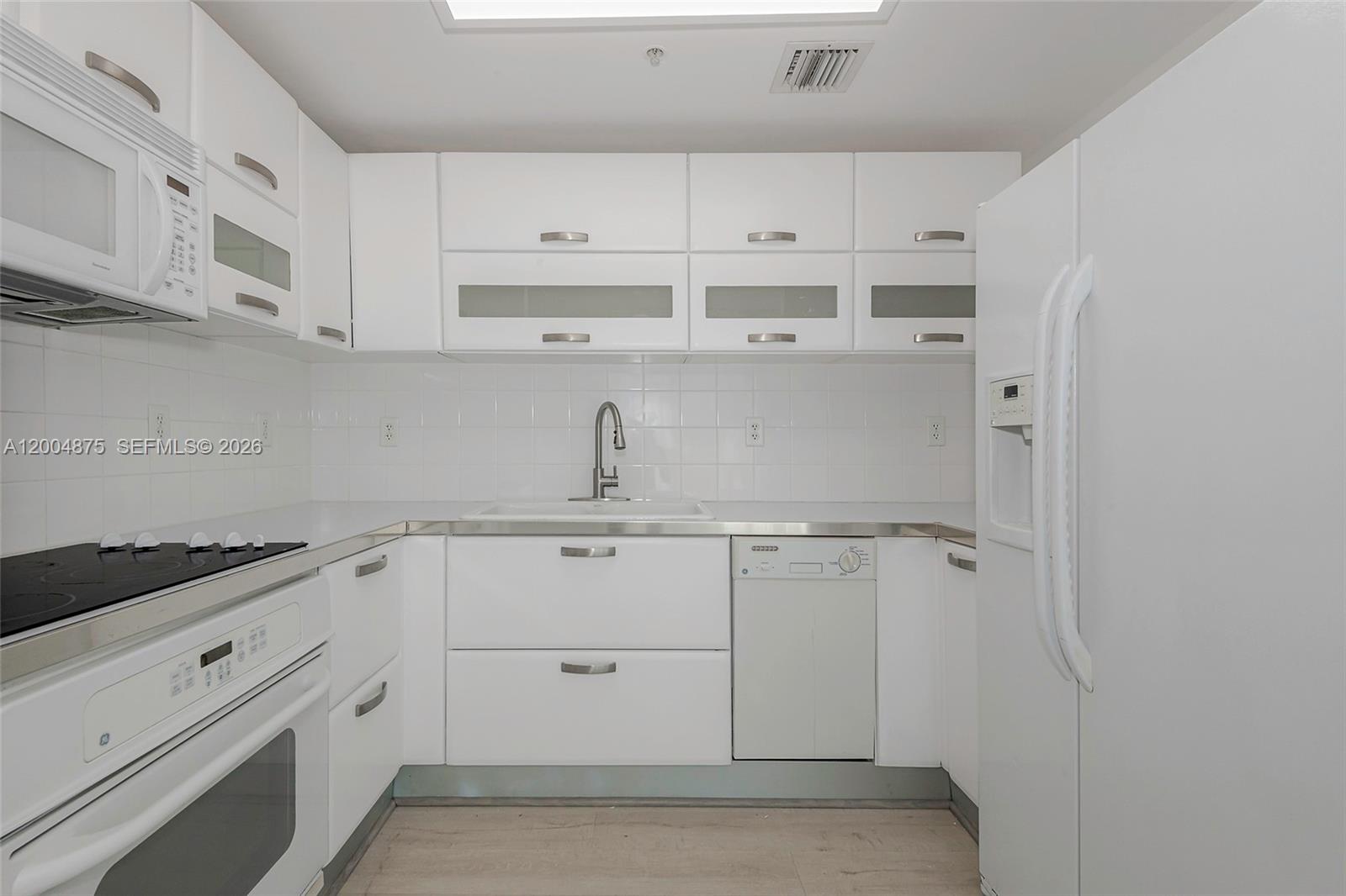 6580 Indian Creek Dr 310