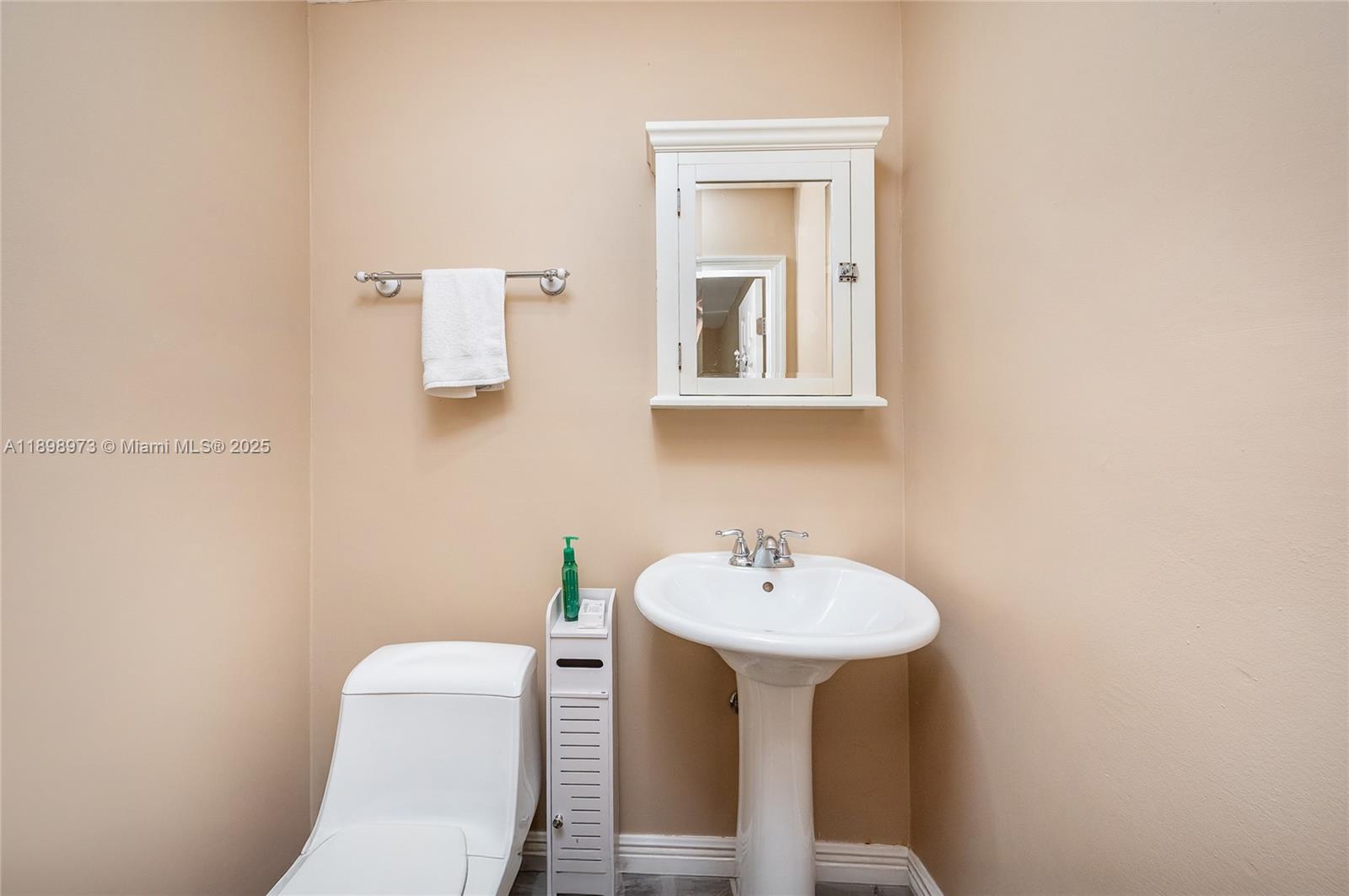 HEFTLER HOMES SEC 3 - Residential