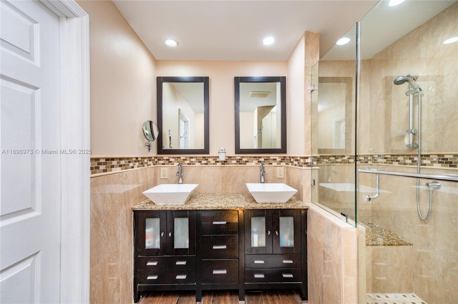 HEFTLER HOMES SEC 3 - Residential