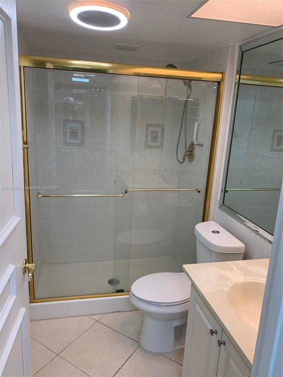 MARTINIQUE VILLAGE III CO - Residential