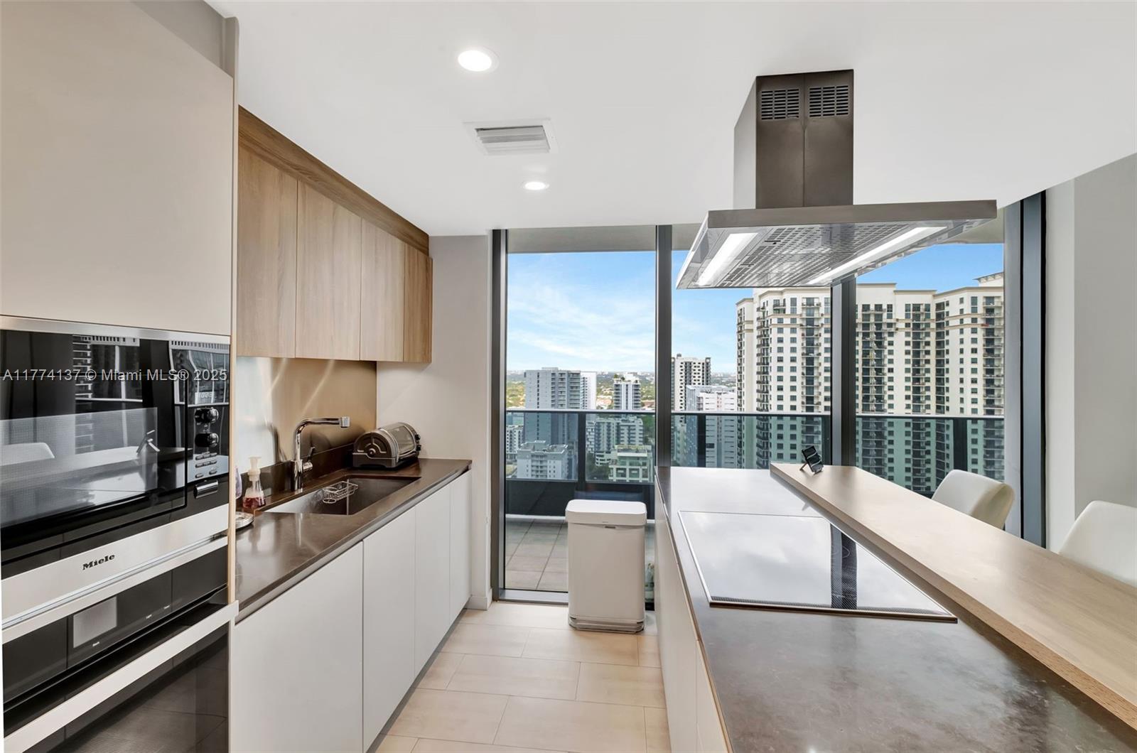BRICKELL FLATIRON CONDO - Residential