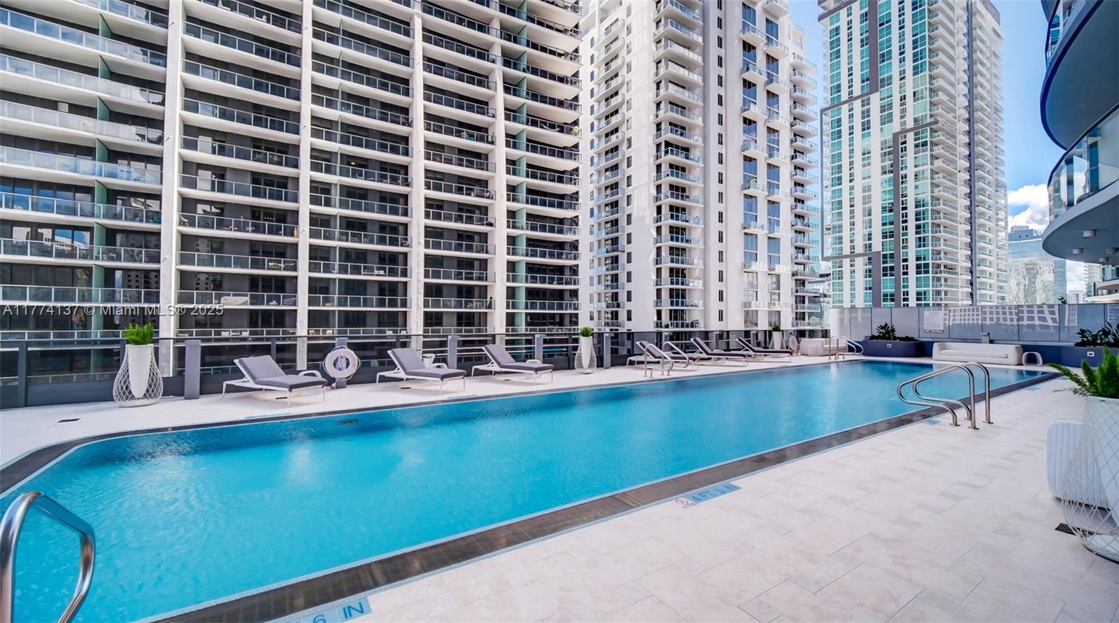 BRICKELL FLATIRON CONDO - Residential