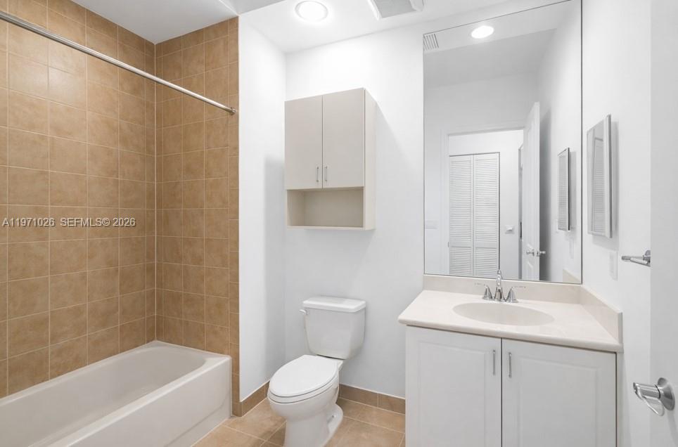 VILLA BIARRITZ CONDO - Residential