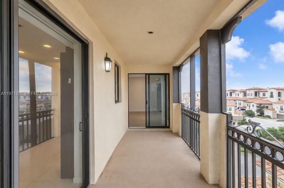 VILLA BIARRITZ CONDO - Residential