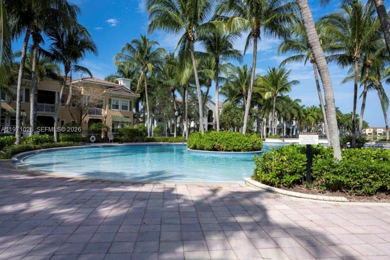 VILLA BIARRITZ CONDO - Residential