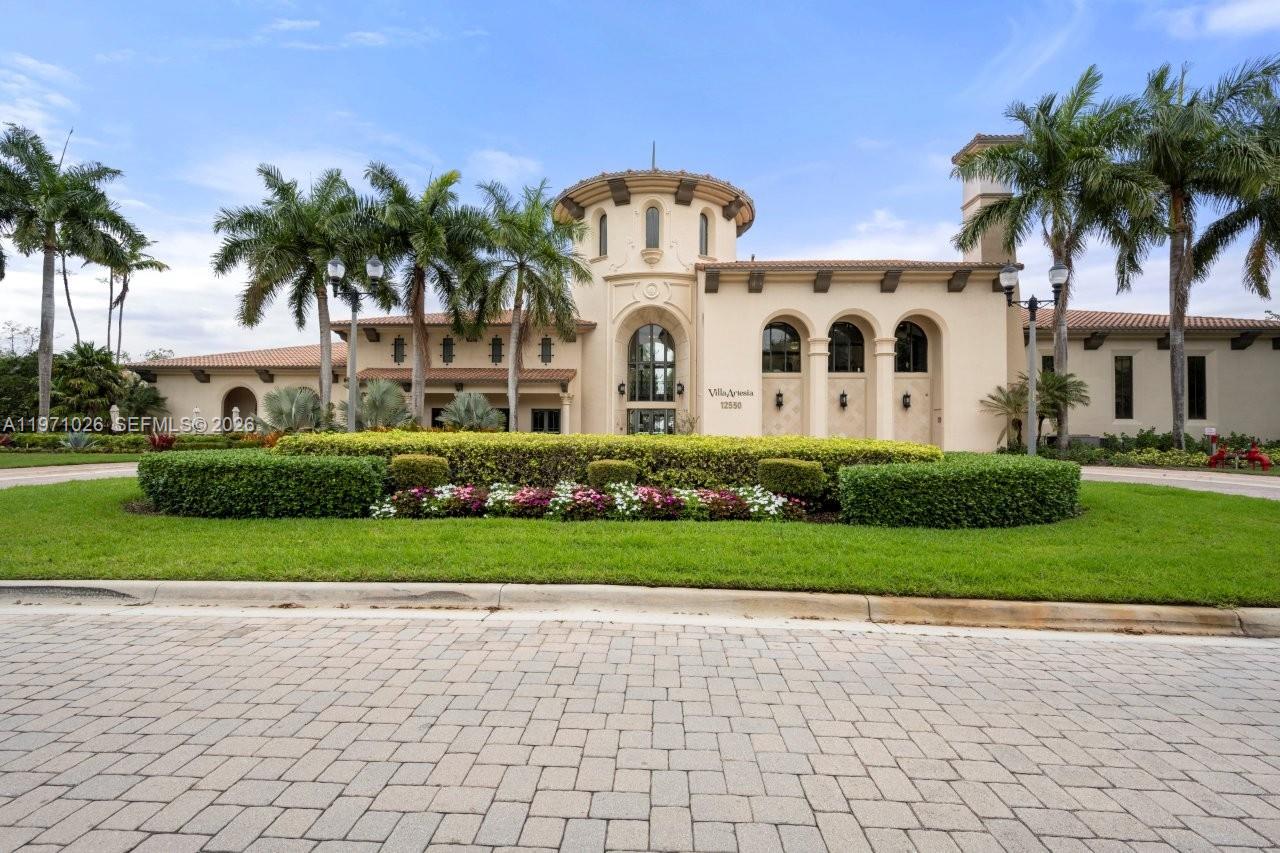 VILLA BIARRITZ CONDO - Residential