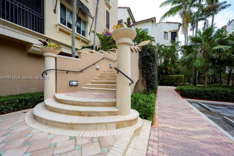 VILLA BIARRITZ CONDO - Residential