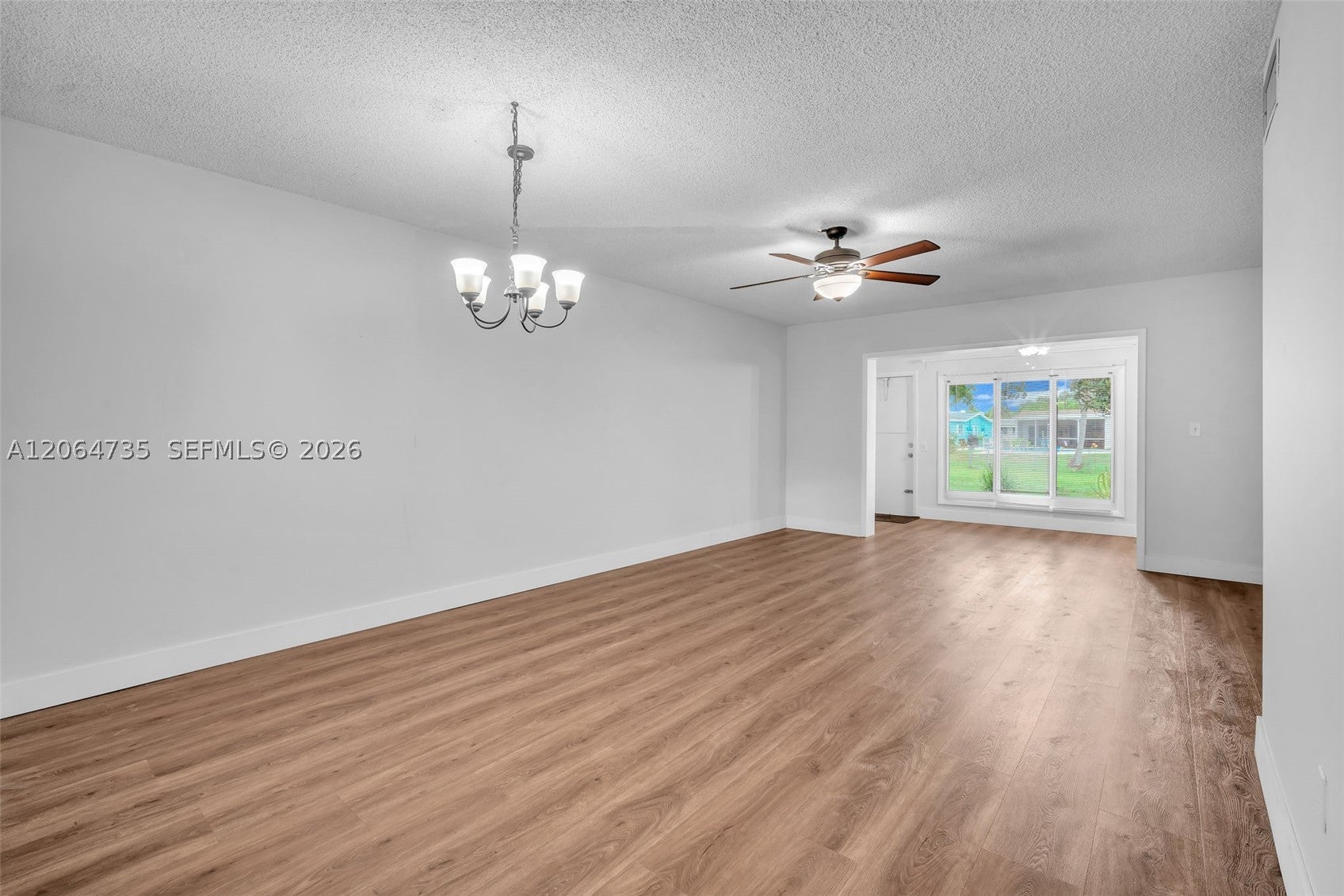 301 NW 76th Ave 102