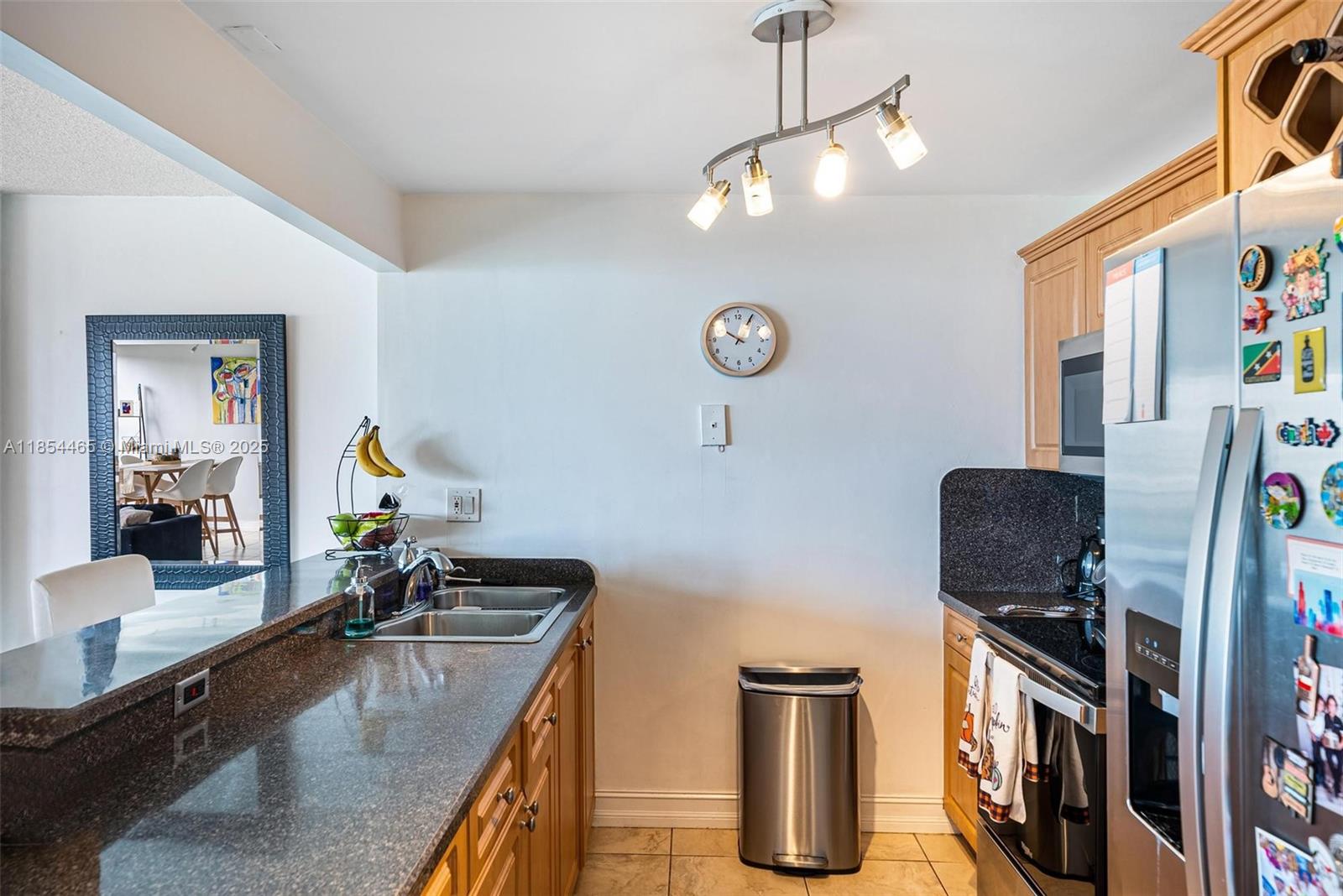 CHARTER CLUB CONDO - Residential Lease