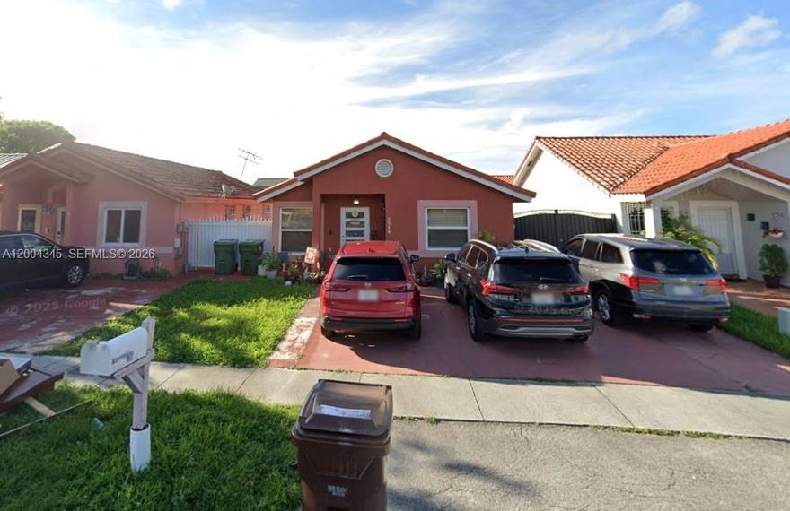 great investment opportunity, cash or hard money only , please see broker remarks!