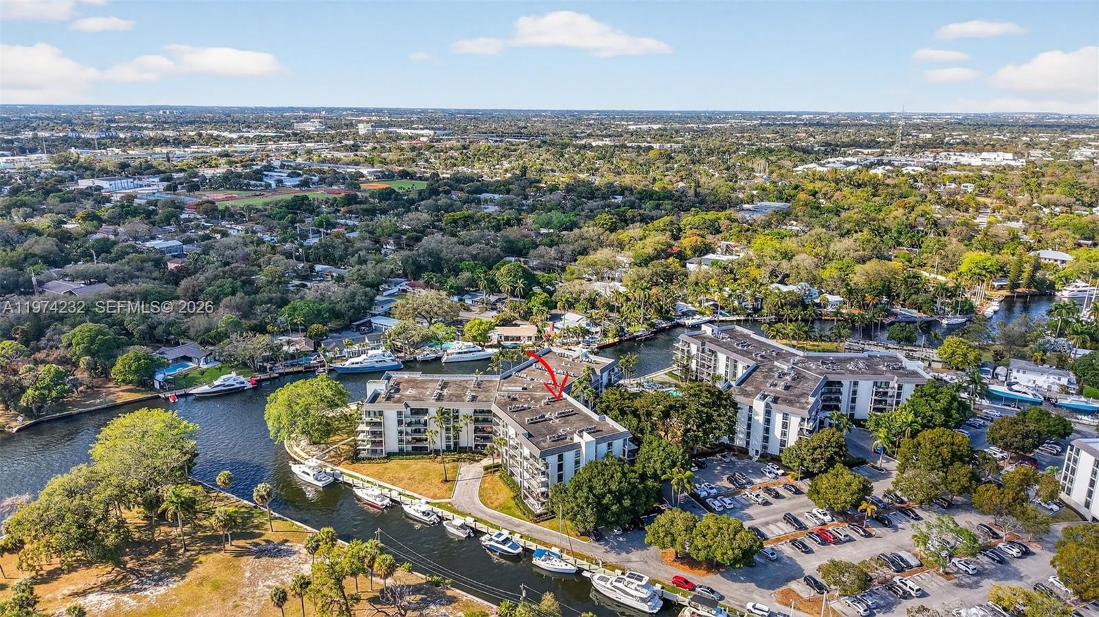 RIVER REACH CONDOMINIUM V - Residential