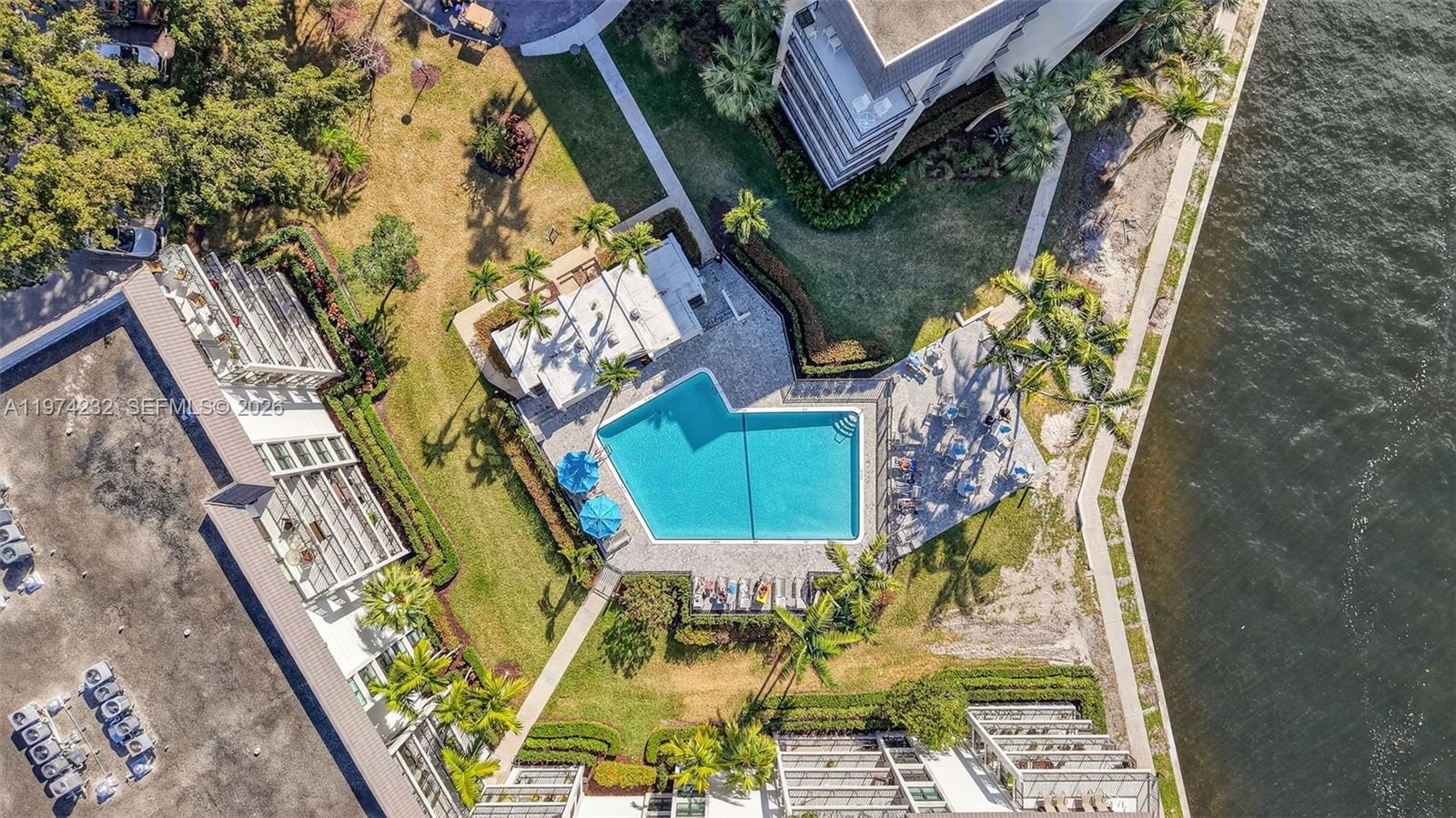 RIVER REACH CONDOMINIUM V - Residential