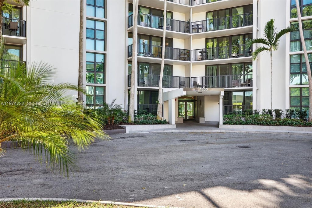 Photo of 1350 River Reach Dr #314, Fort Lauderdale, FL 33315 (MLS # A11974232)