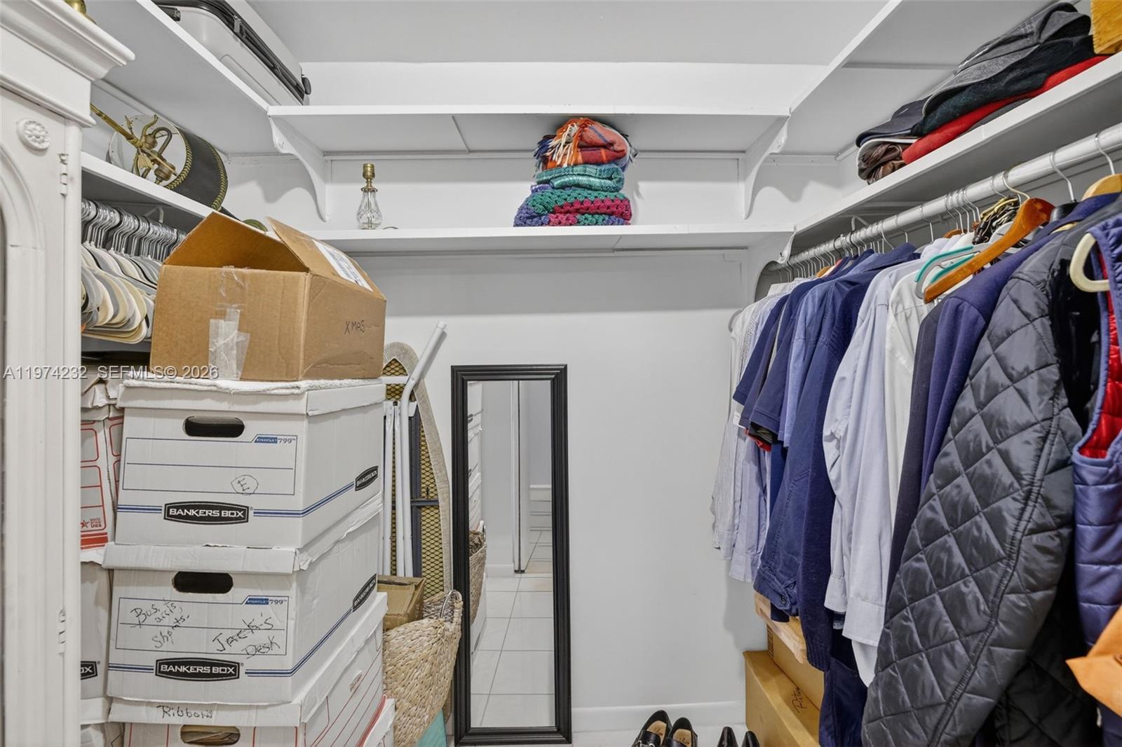 RIVER REACH CONDOMINIUM V - Residential