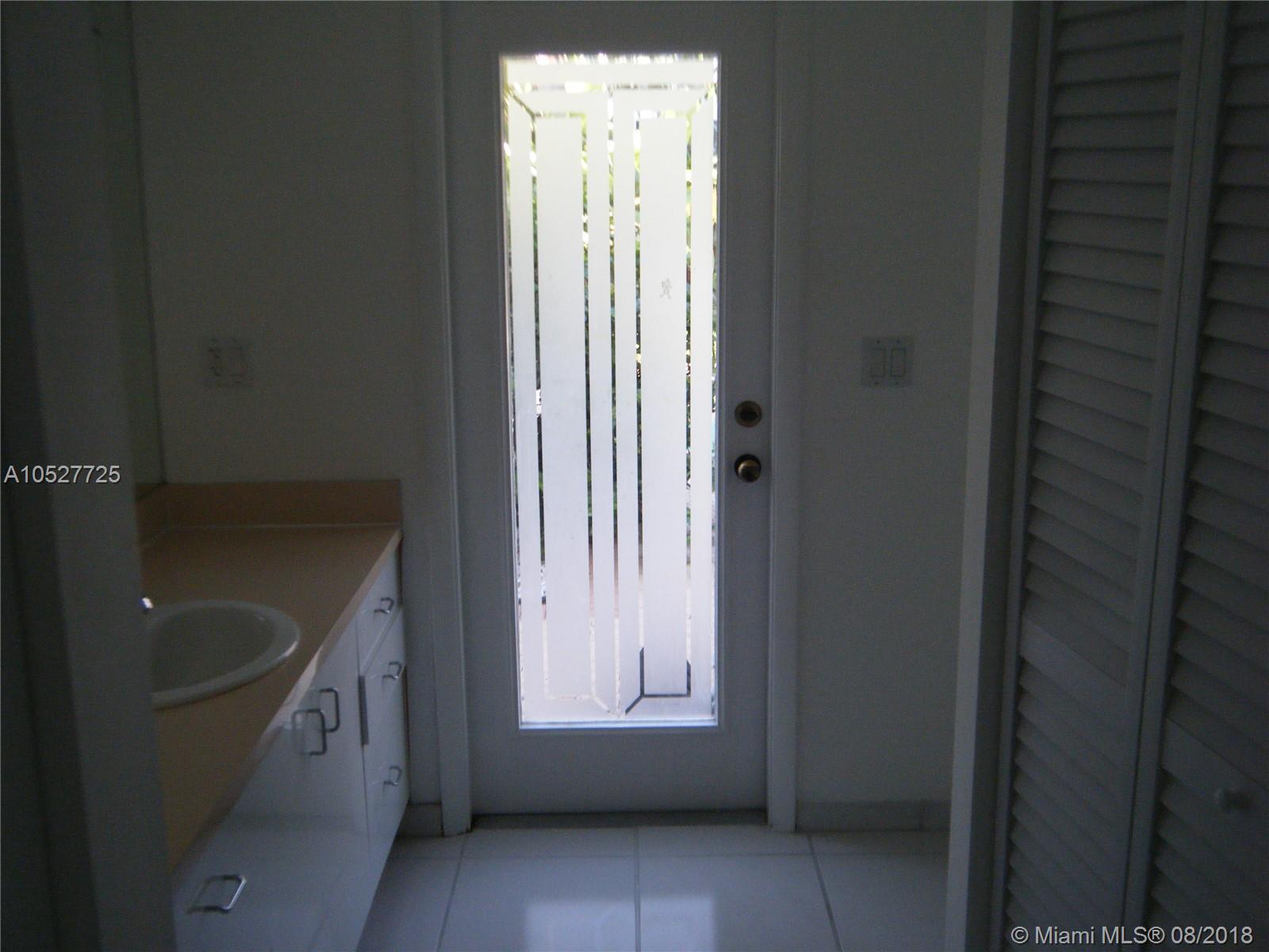 LAS OLAS BY THE SEA EXT - Residential Lease