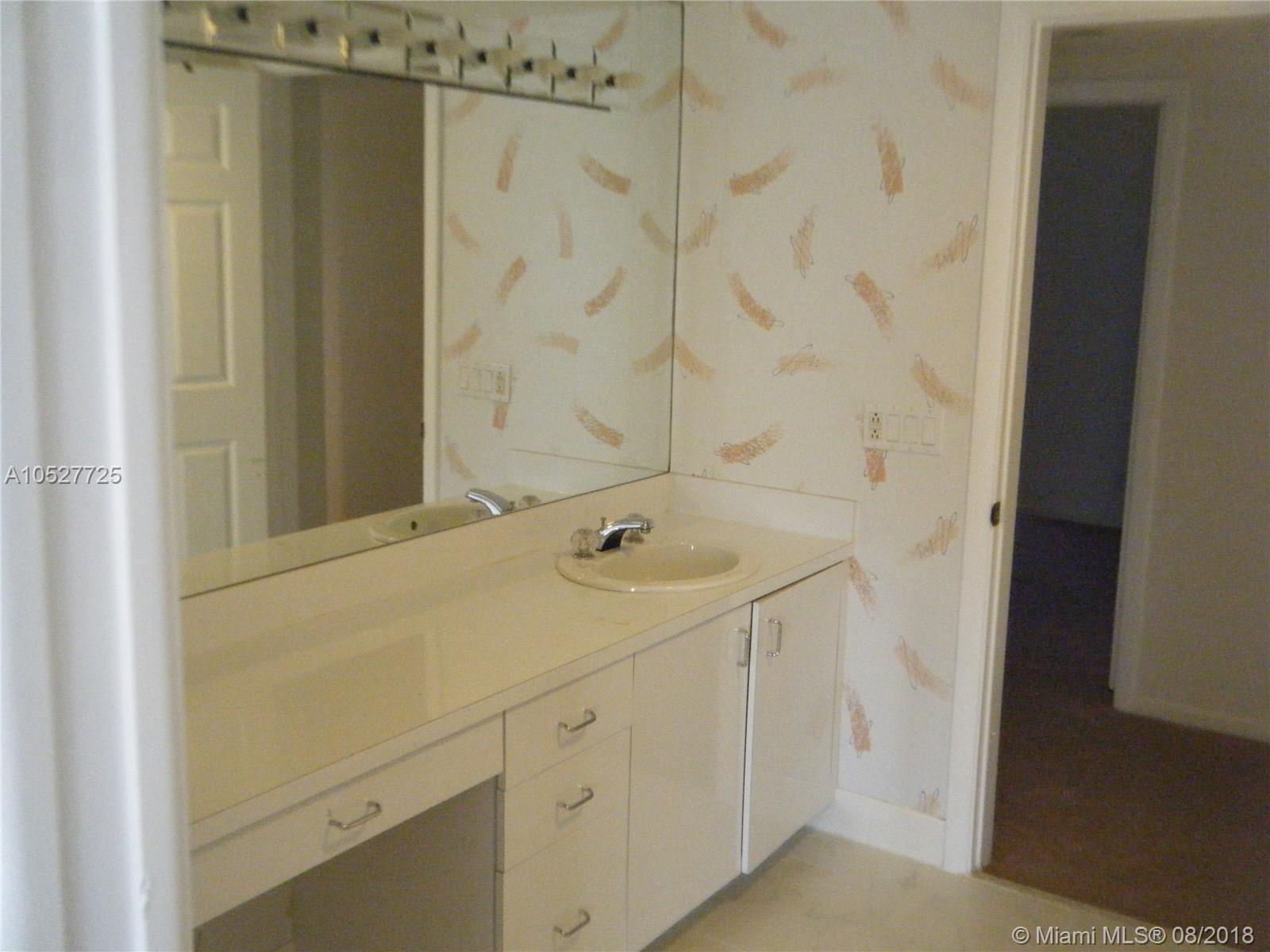 LAS OLAS BY THE SEA EXT - Residential Lease