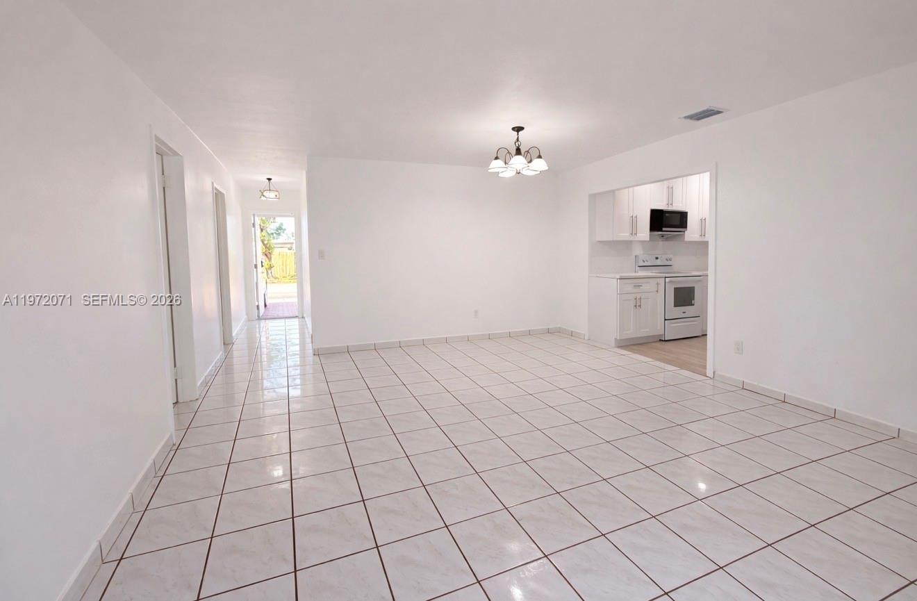 ROYALE GREEN TOWNHOUSE SE - Residential