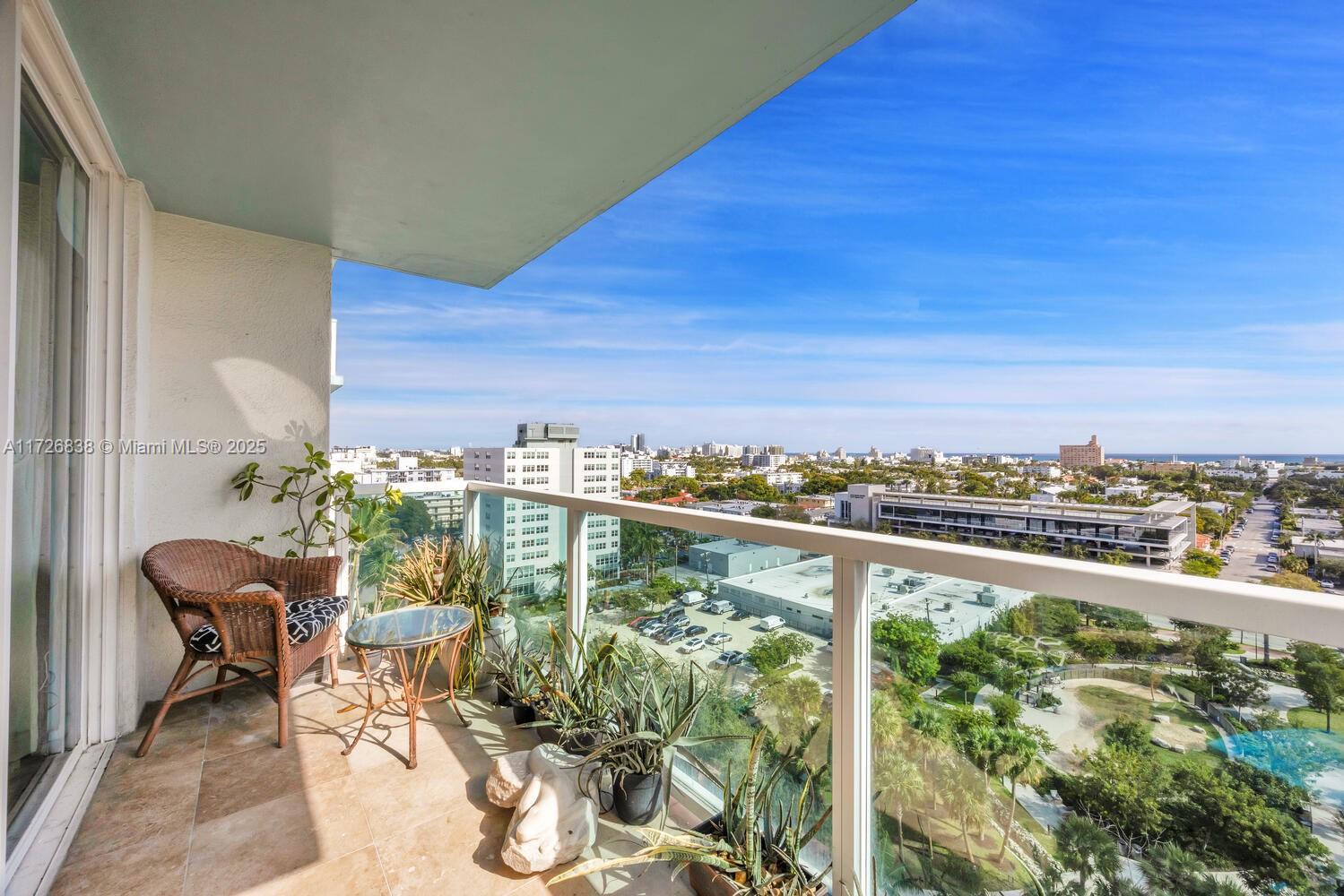 THE FLORIDIAN CONDO - Residential