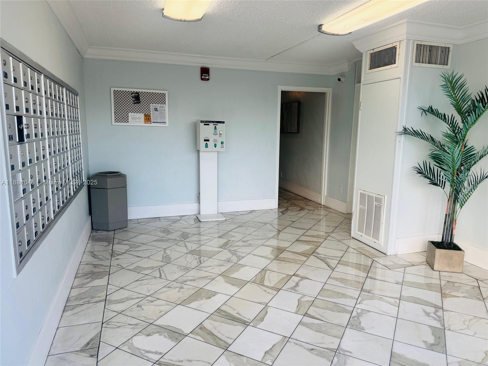 KEYSTONE TOWERS CONDO - Residential