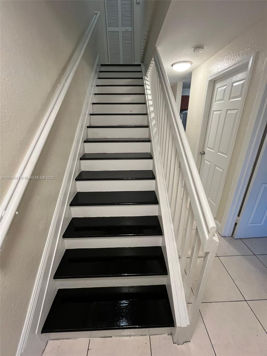 SUPERIOR GARDENS - Residential Lease