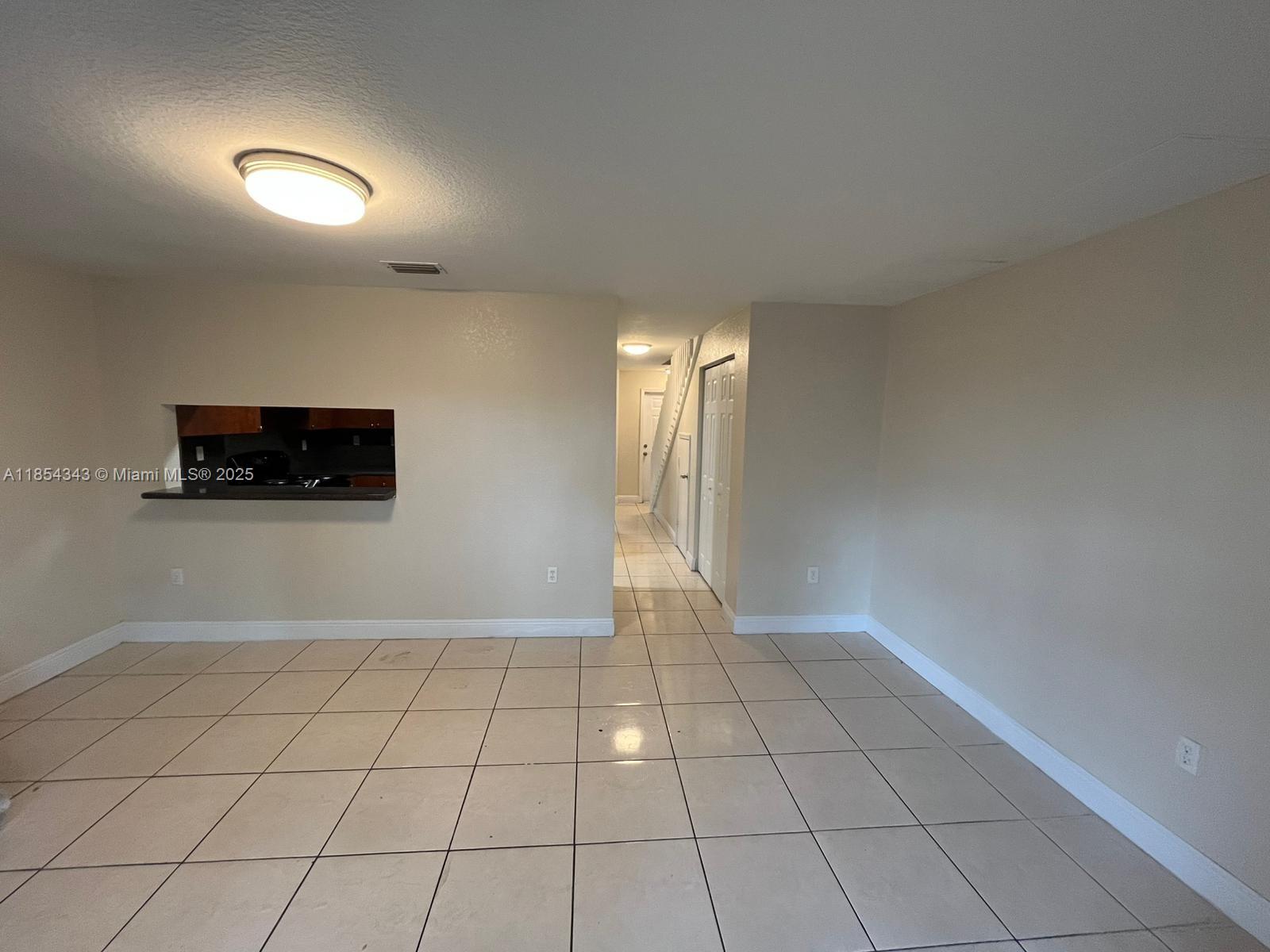 SUPERIOR GARDENS - Residential Lease