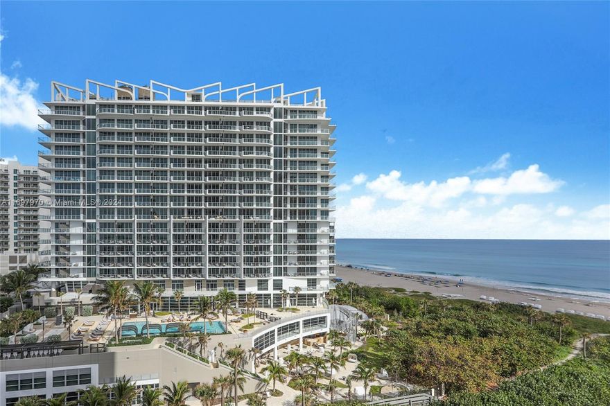 Enjoy living in this stunning 1-bedroom, 1.5-bathroom residence at the prestigious Tiara Condominium, a 5-star building renowned for its unparalleled luxury and convenience. It boasts 24-hour security, valet service, tennis courts, a gym, and more. Savor two exceptional dining experiences: a rooftop restaurant on the 43rd floor with breathtaking ocean and intracoastal views, and a poolside café for casual meals. With world-class amenities and tranquil surroundings, this residence offers a truly sophisticated and vibrant lifestyle.