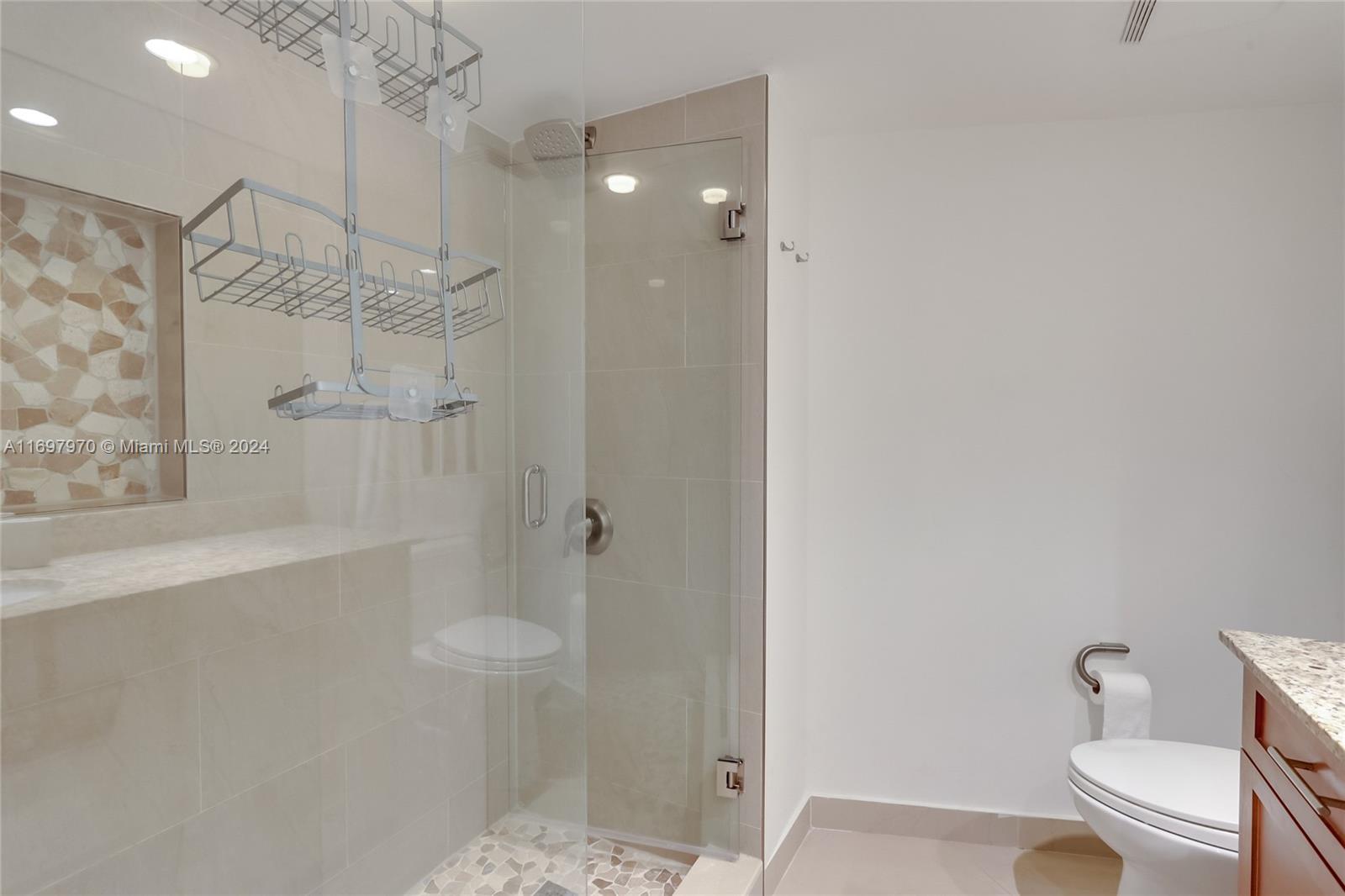 TIARA CONDO - Residential