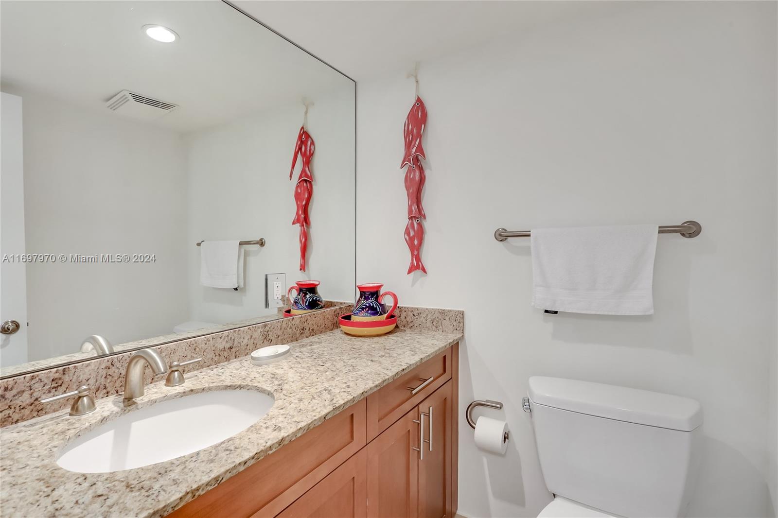 TIARA CONDO - Residential