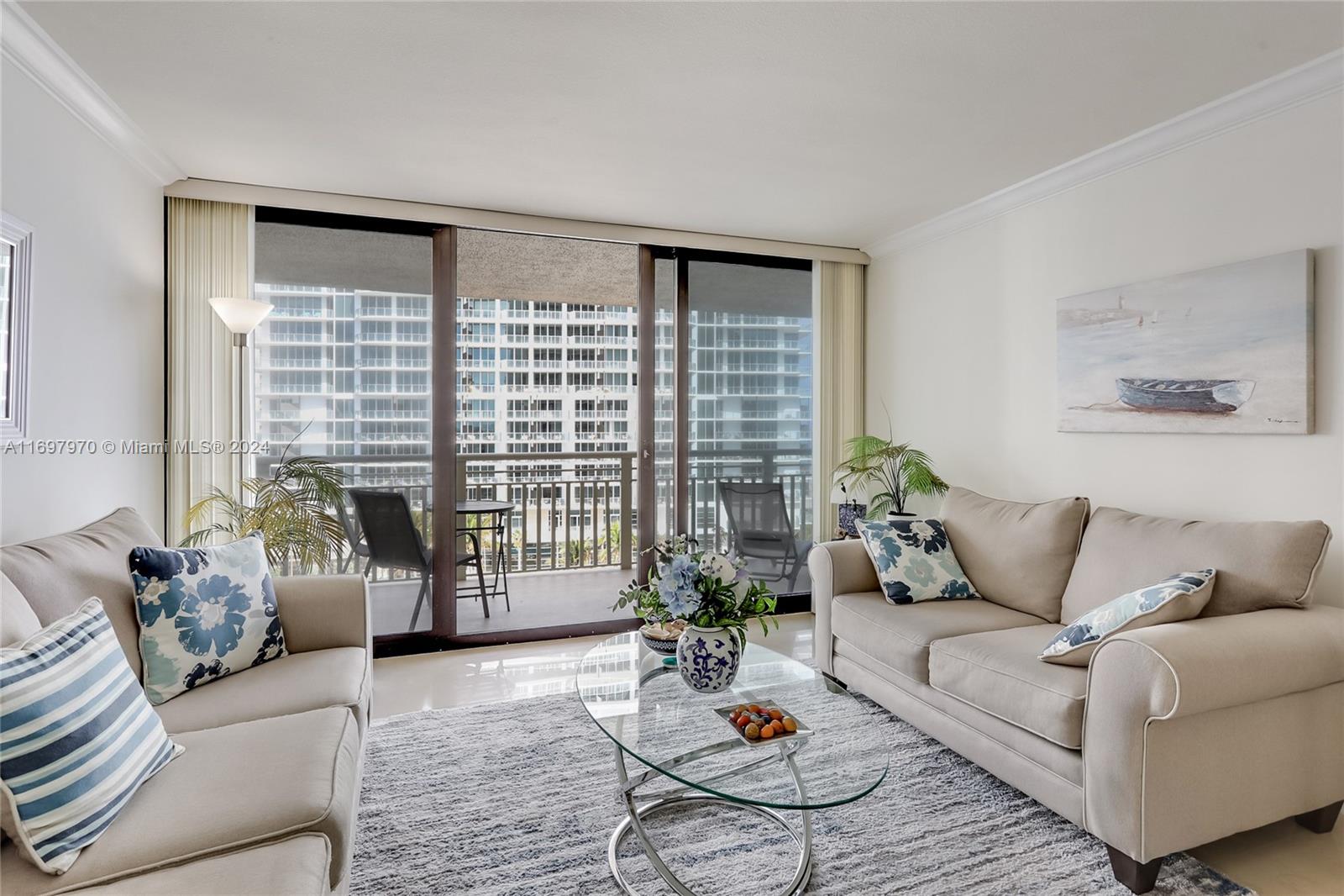 TIARA CONDO - Residential