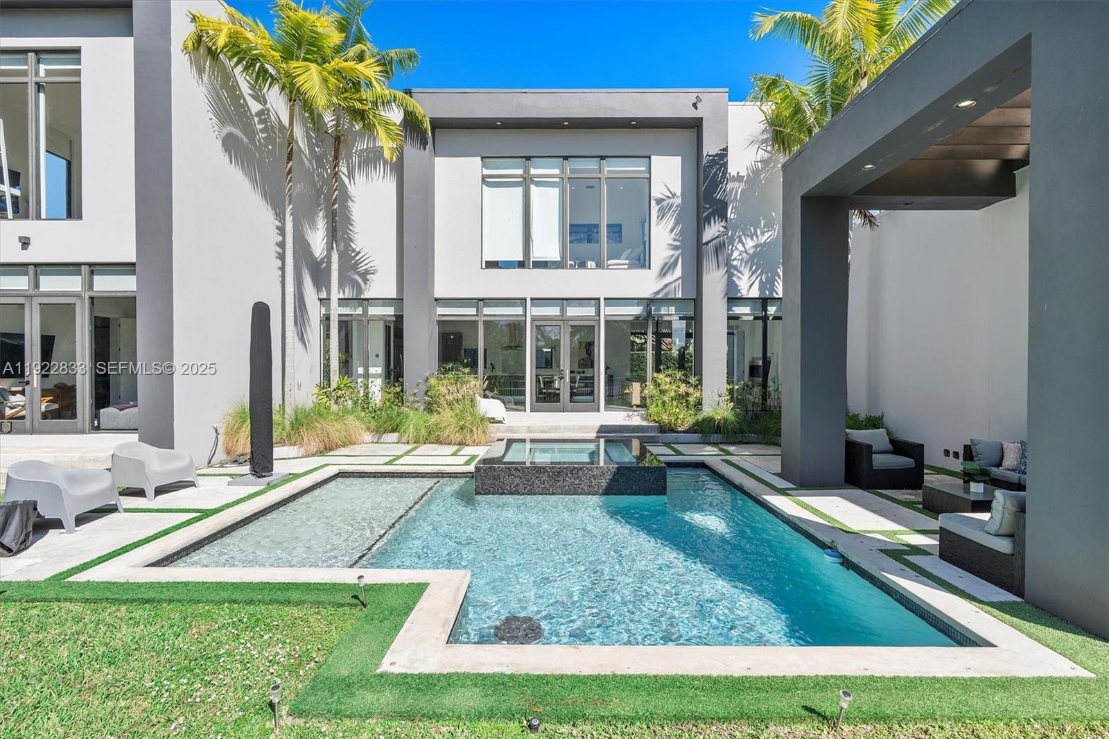 MIAMI SHORES - Residential