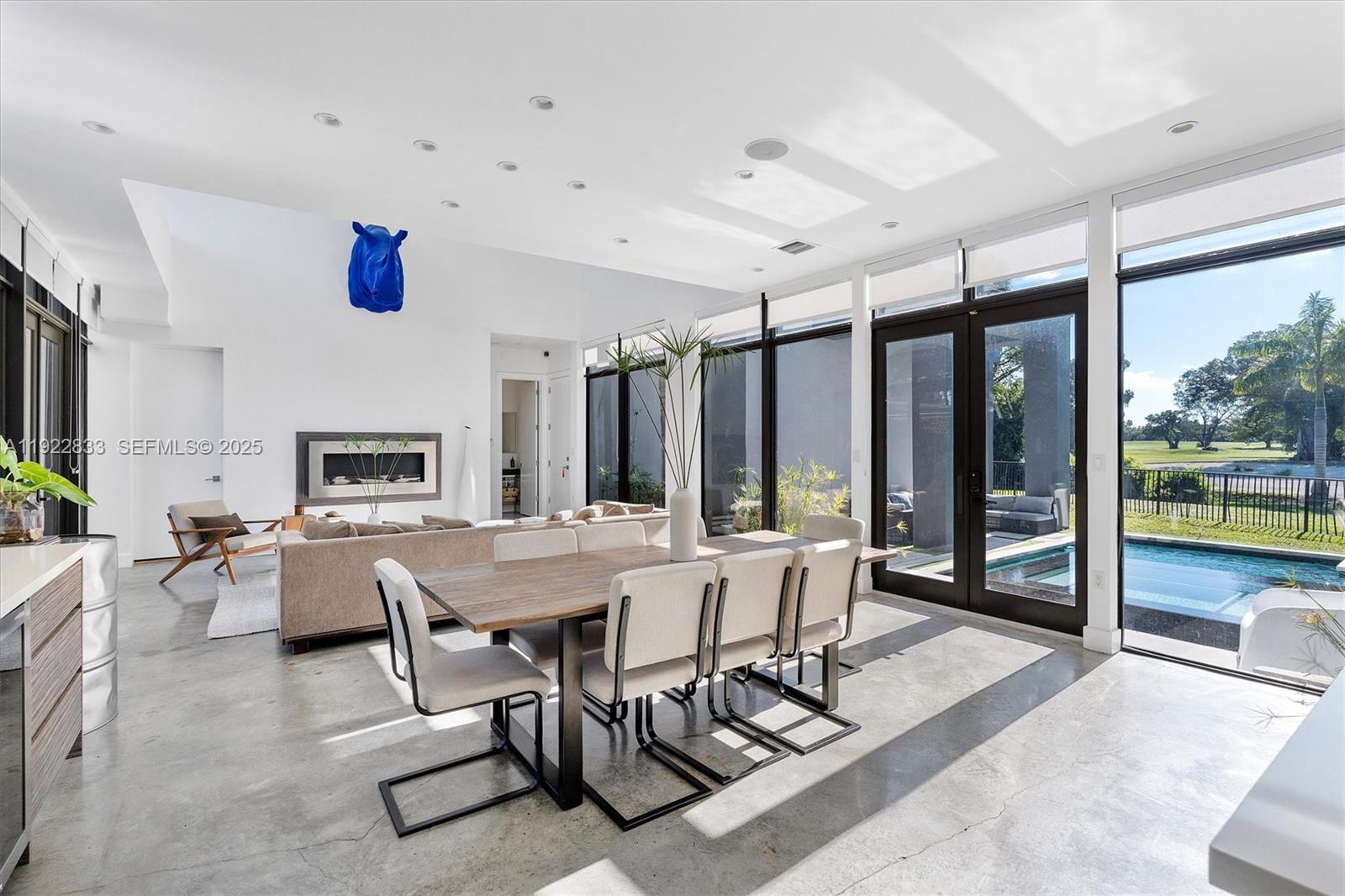 MIAMI SHORES - Residential